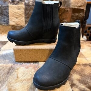 Sorel Black Ankle Booties